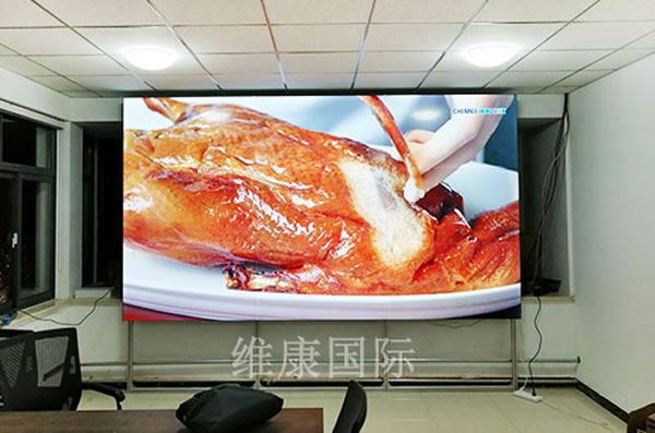 無(wú)縫拼接屏與小間距LED拼接屏的區(qū)別