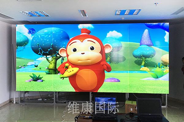 無縫拼接屏有什么技術(shù)優(yōu)勢，可以實現(xiàn)4K高清顯示嗎？