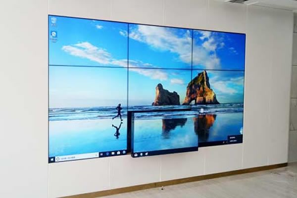 拼接屏的高性價比主要體現(xiàn)在哪些方面？