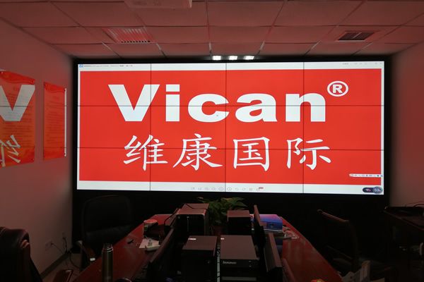 在拼接屏上同時(shí)顯示多臺(tái)電腦信號(hào)該如何實(shí)現(xiàn)？