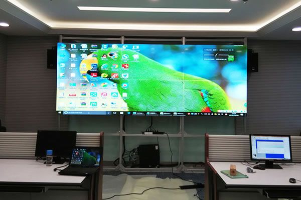 無(wú)縫拼接屏壞了，是維護(hù)好還是直接更換新的？