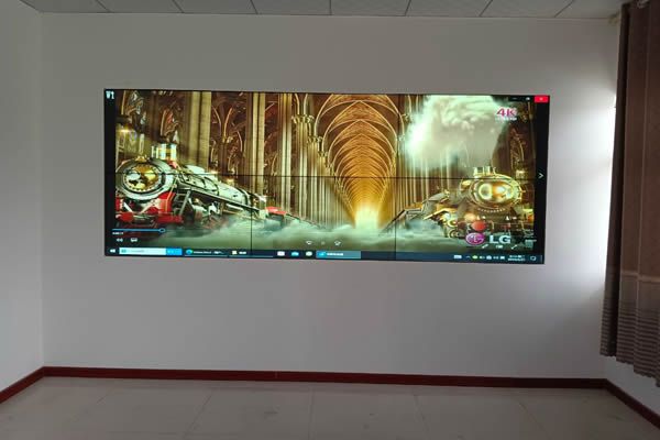 怎么合理選擇一個(gè)可靠的拼接屏廠家？