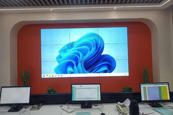 拼接屏十大品牌有哪些，選擇哪個(gè)廠家好？