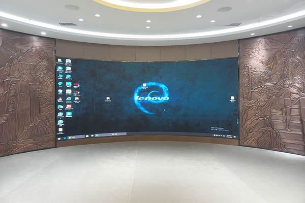 會議顯示大屏使用LED屏幕好，還是拼接屏好？