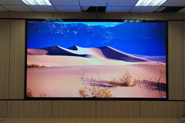 會(huì)議室要用多大的顯示屏合適，用哪種顯示大屏好？