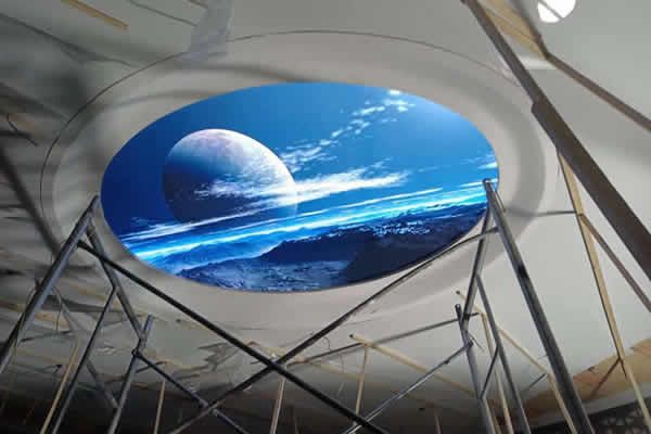 異形LED顯示屏有哪些，有什么特點(diǎn)？