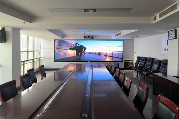 會議室使用多大尺寸的LED屏合適？