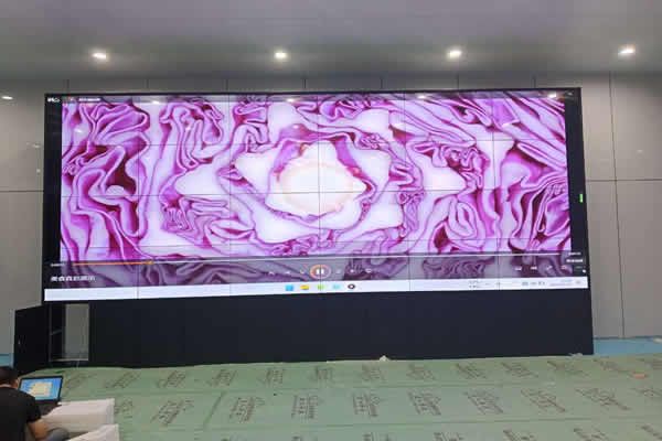 會議室高清大屏用LCD拼接屏好還是COB顯示屏好？