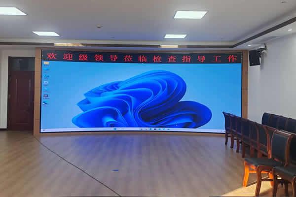 液晶拼接屏和led顯示屏哪個(gè)顯示效果更好？