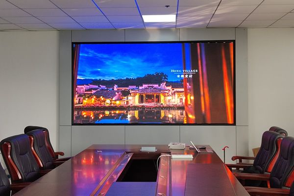 會(huì)議室使用多大的LED顯示屏合適？