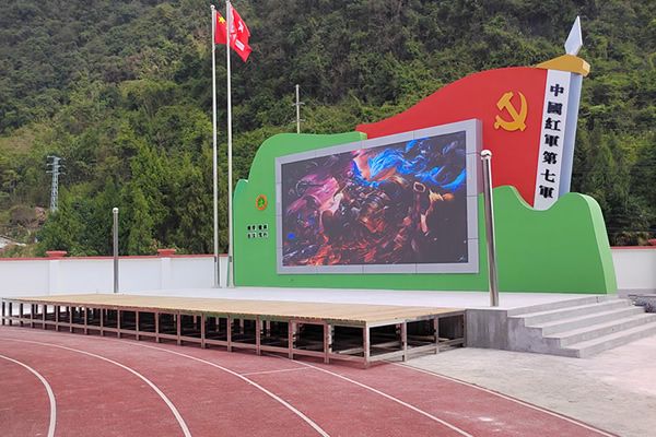 10米寬的舞臺背景墻要做多大的LED顯示屏合適？