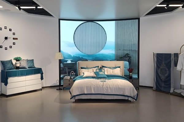 商場服裝店顯示大屏用哪種好？